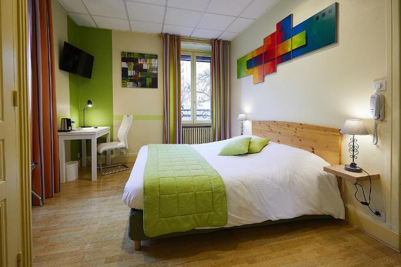 La Commanderie De Champarey Hotel Bourgoin-Jallieu Exterior foto